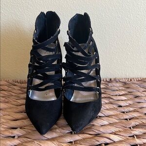 Elegant Black Strappy Women's Guess Heels